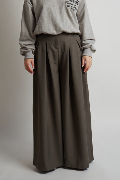 Wide Front Pleated Charcoal Pants