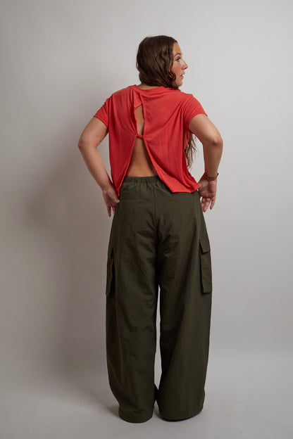 Red Cropped T-Shirt With Split